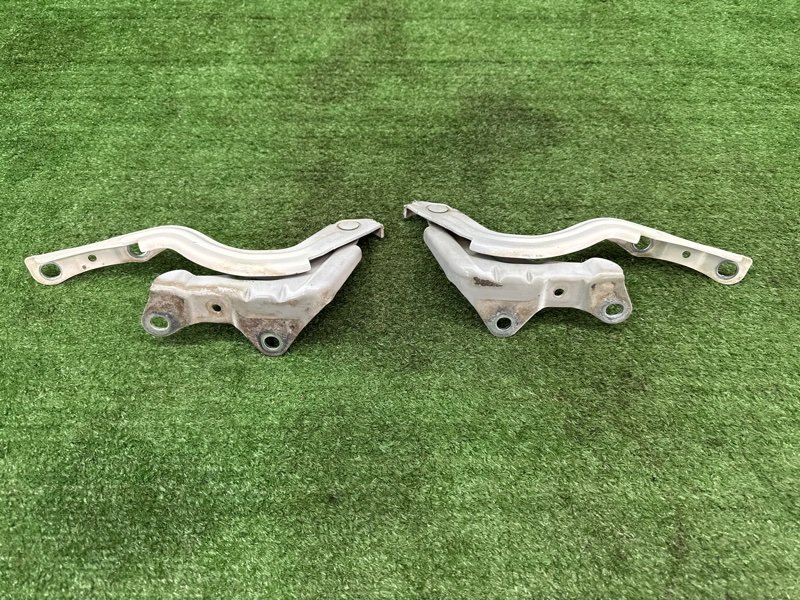 Петли капота Hyundai i30 2013