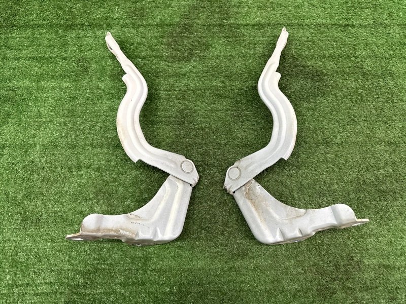 Петли капота Hyundai i30 2013