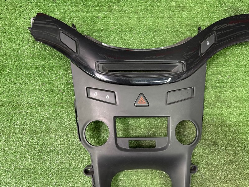 Накладка торпедо Chevrolet Orlando