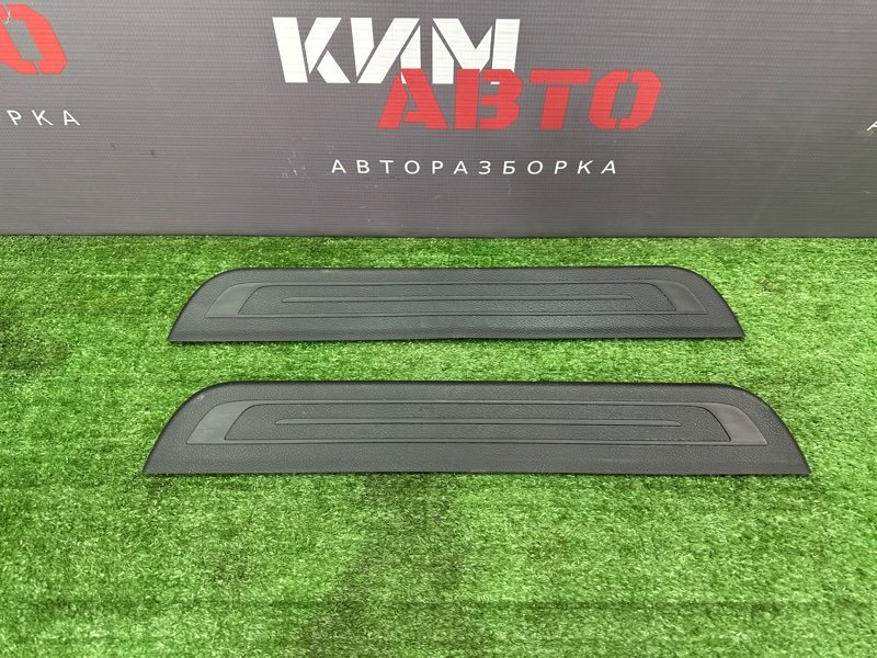 Накладка порога внутренняя Hyundai i30 2013