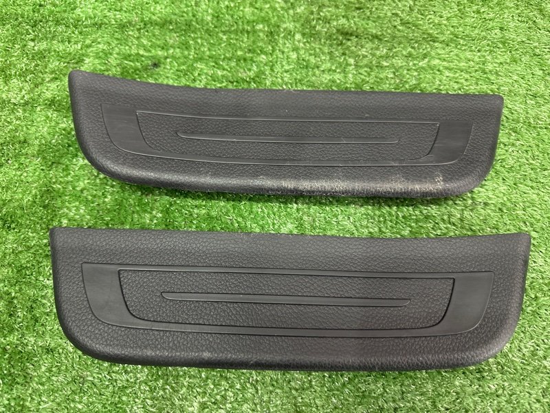 Накладка порога внутренняя Hyundai i30 2013