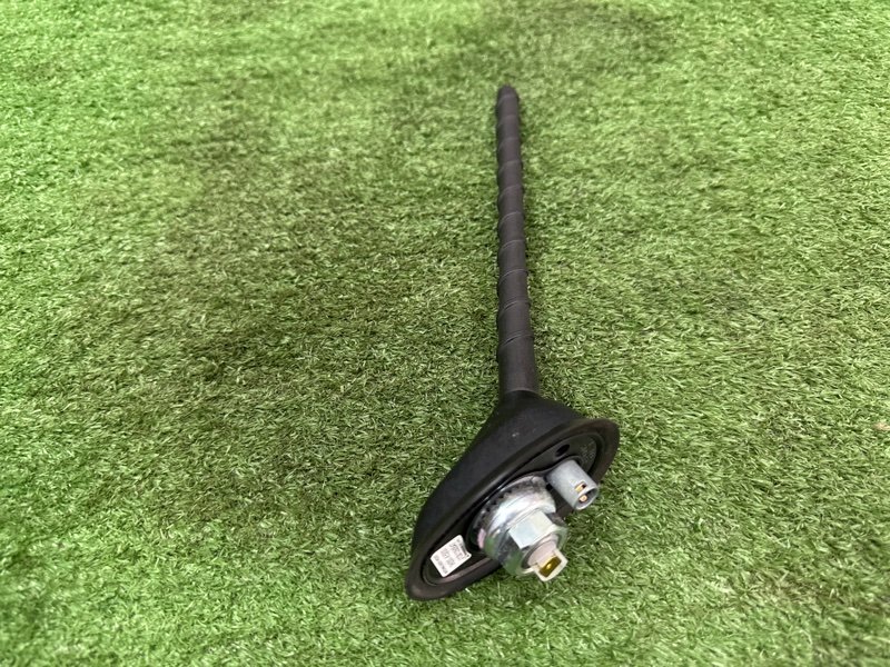Антенна штыревая Hyundai i30 2013