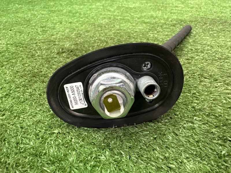 Антенна штыревая Hyundai i30 2013