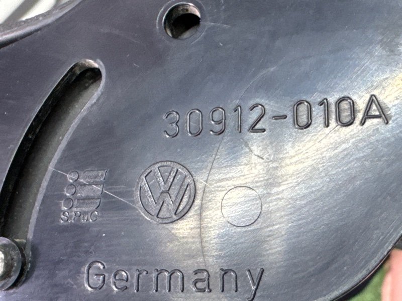 Ящик центральной консоли Volkswagen Polo 3