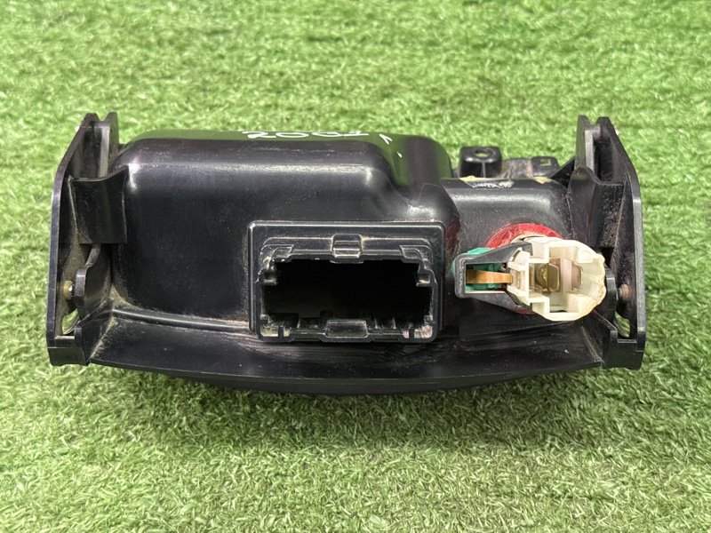 Ящик центральной консоли Volkswagen Polo 3