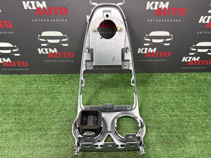 Накладка торпедо Opel Corsa D