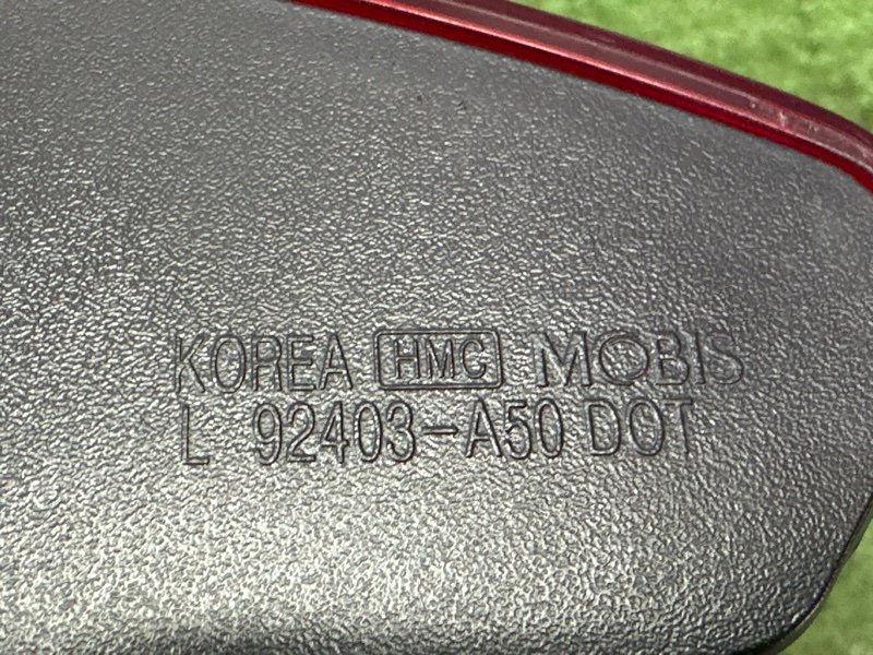 Фонарь в крышку багажника Hyundai i30 2013