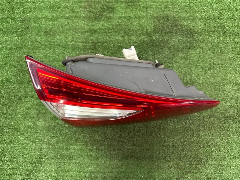 Фонарь в крышку багажника Hyundai i30 2013