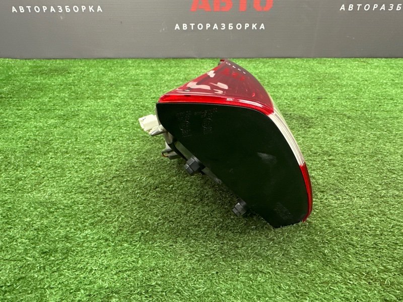 Фонарь в крышку багажника Hyundai i30 2013