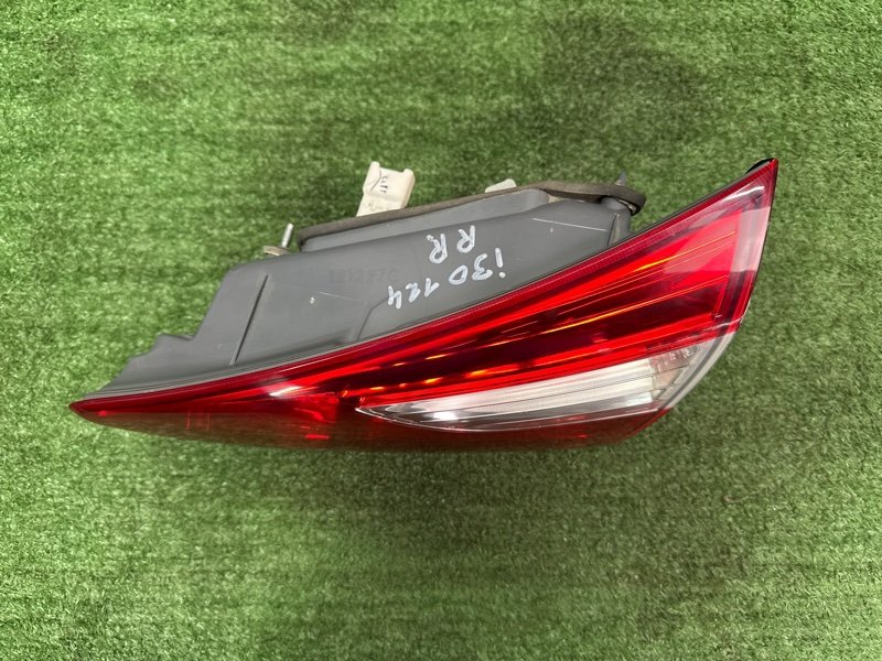 Фонарь в крышку багажника Hyundai i30 2013