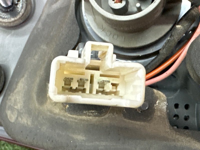 Фонарь в крышку багажника Hyundai i30 2013