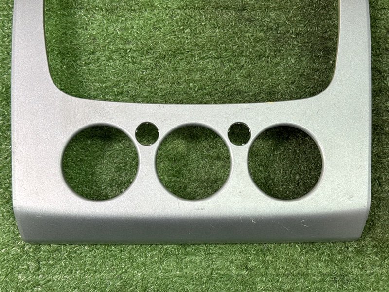 Рамка магнитолы Ford Focus 2