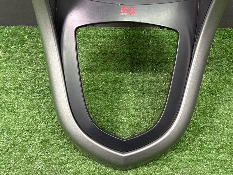 Консоль КПП Peugeot 308