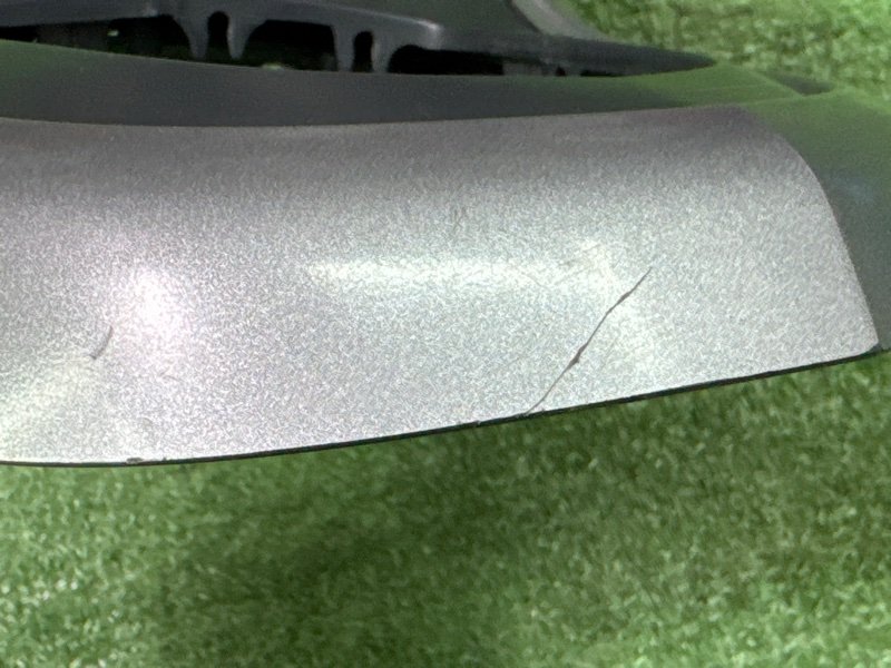 Консоль КПП Peugeot 308