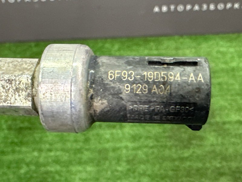 Трубка кондиционера Ford Focus 2