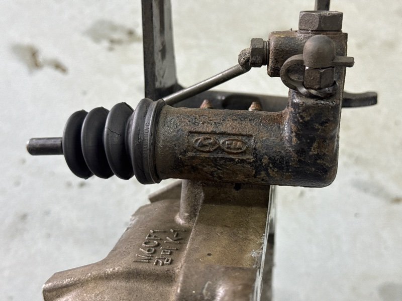 МКПП 6-ст. с повреждениями Kia Cerato 2