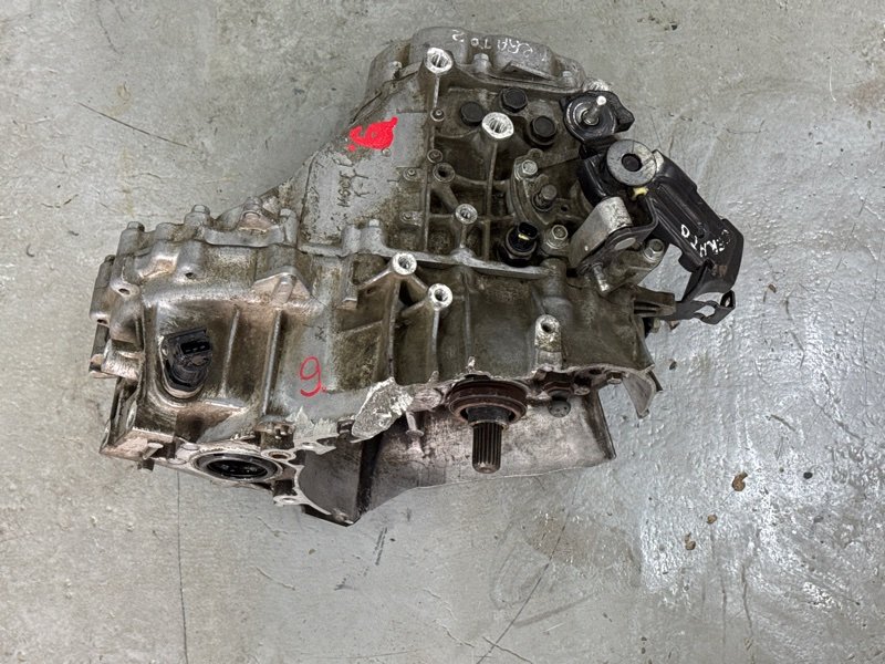 МКПП 6-ст. с повреждениями Kia Cerato 2