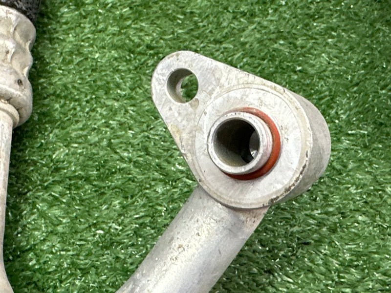 Трубка кондиционера Ford Focus 2