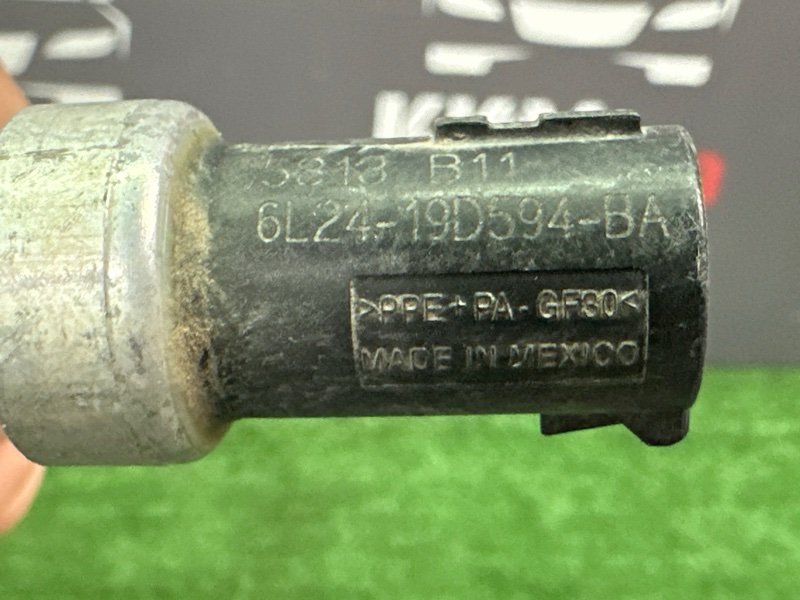 Трубка кондиционера Ford Focus 2