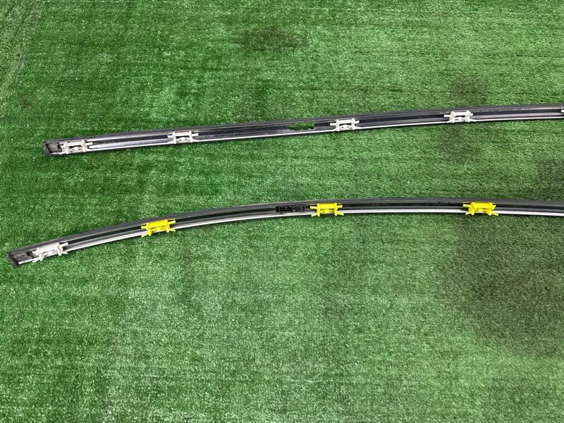 Молдинги крыши Hyundai i30 2013