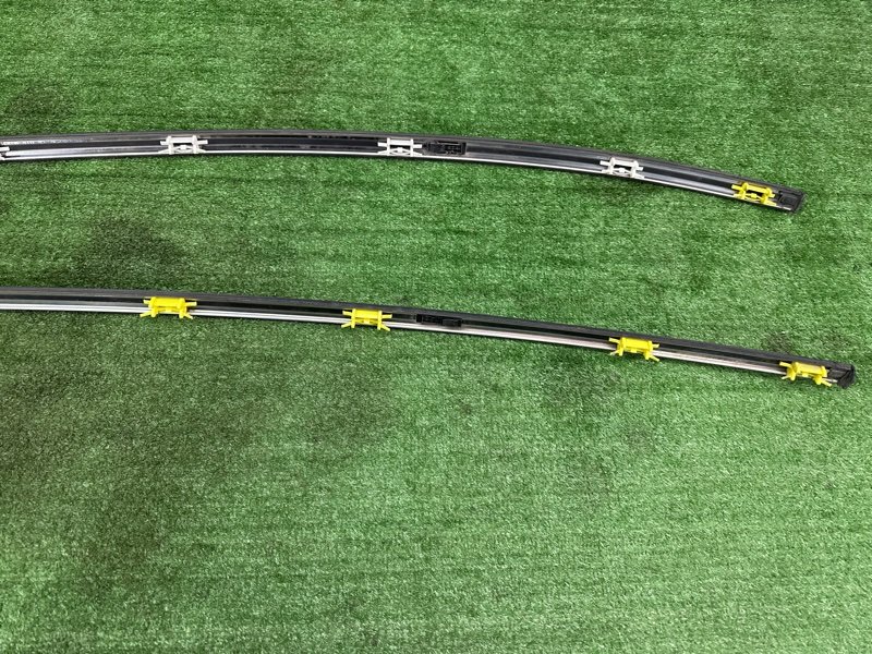 Молдинги крыши Hyundai i30 2013