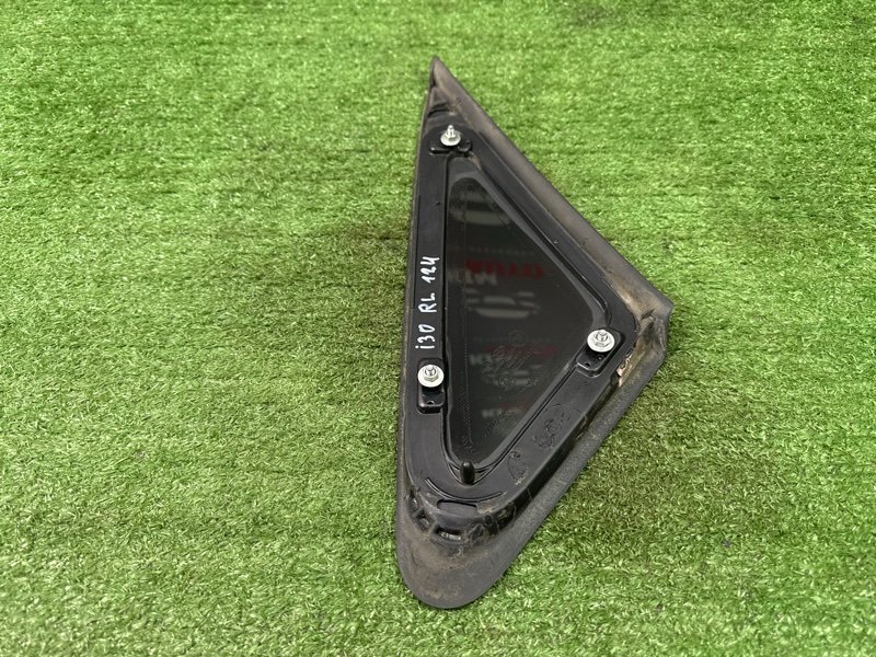 Стекло кузовное Hyundai i30 2013