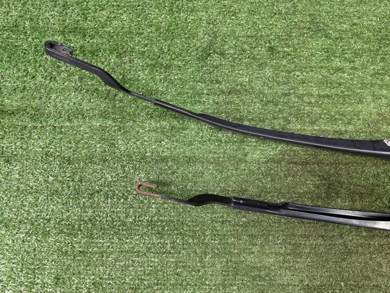 Поводки дворников Hyundai i30 2013