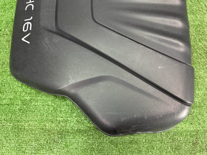 Декоративная крышка двигателя Hyundai i30 2013