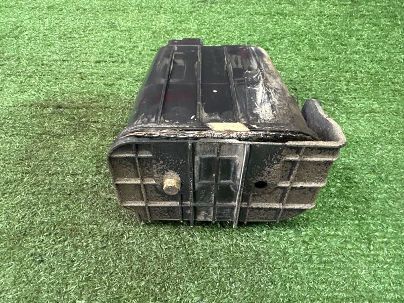 Адсорбер топливный Hyundai i30 2013