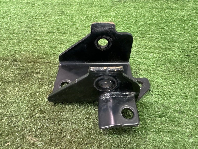 Кронштейн АКПП Hyundai i30 2013