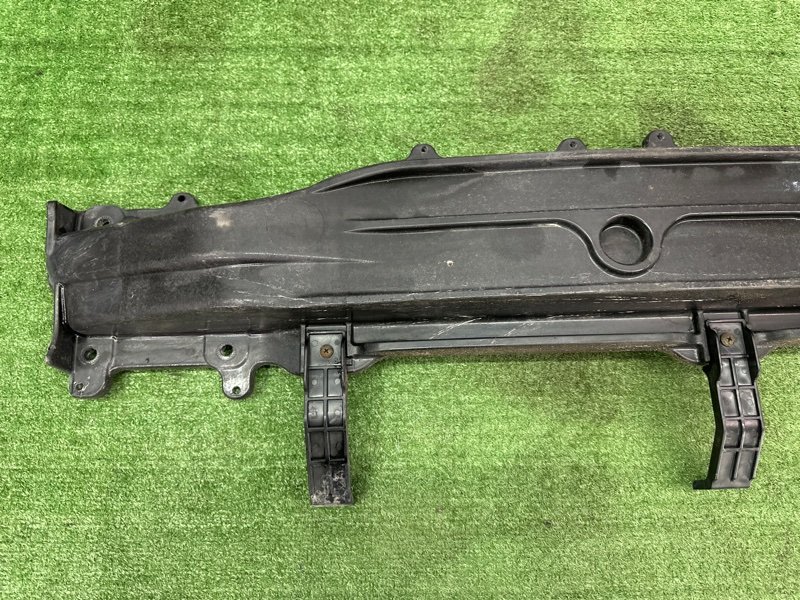 Усилитель бампера Hyundai i30 2013