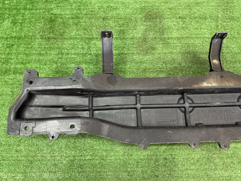 Усилитель бампера Hyundai i30 2013