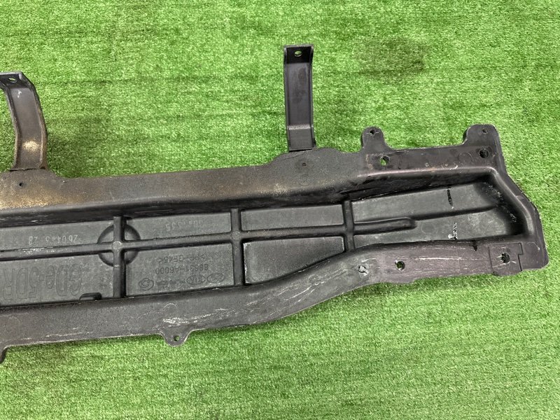 Усилитель бампера Hyundai i30 2013