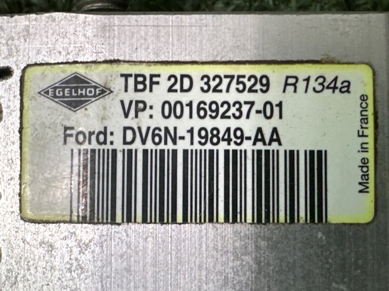 Клапан кондиционера Ford Kuga 2013 SUV