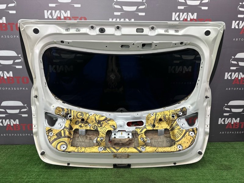 Крышка багажника Hyundai i30 2013