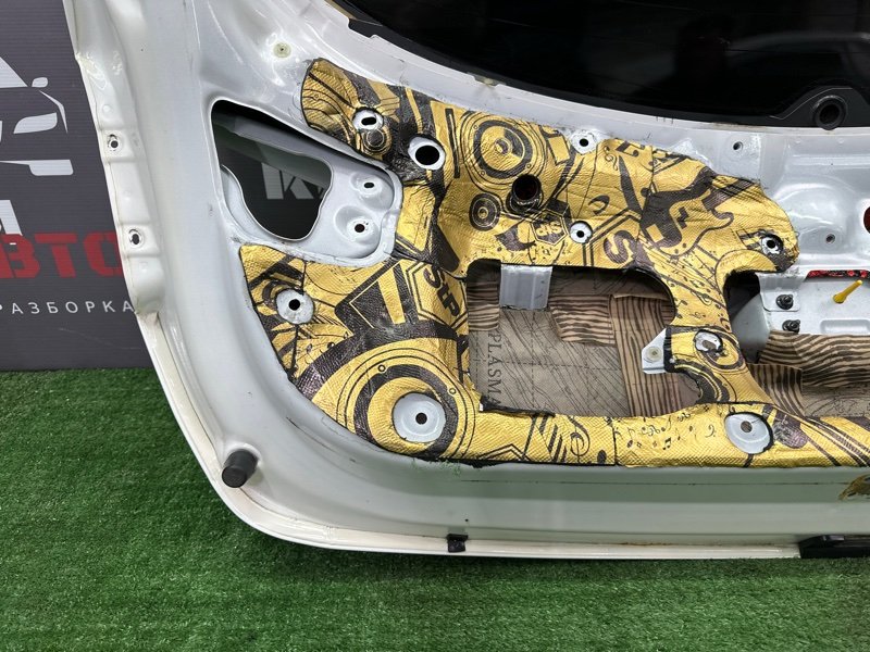 Крышка багажника Hyundai i30 2013