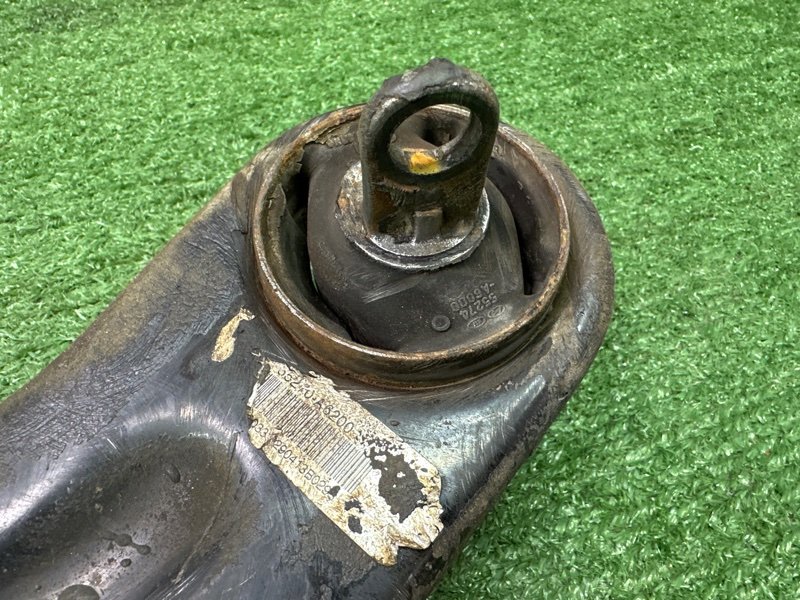 Рычаг подвески задний продольный Hyundai i30 2013