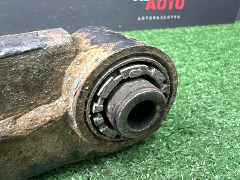 Рычаг подвески Hyundai i30 2013