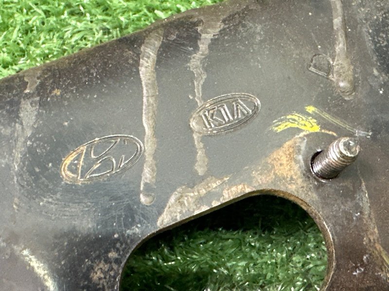 Рычаг подвески задний продольный Hyundai i30 2013