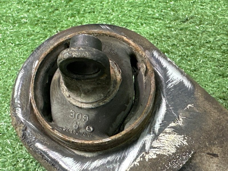 Рычаг подвески задний продольный Hyundai i30 2013