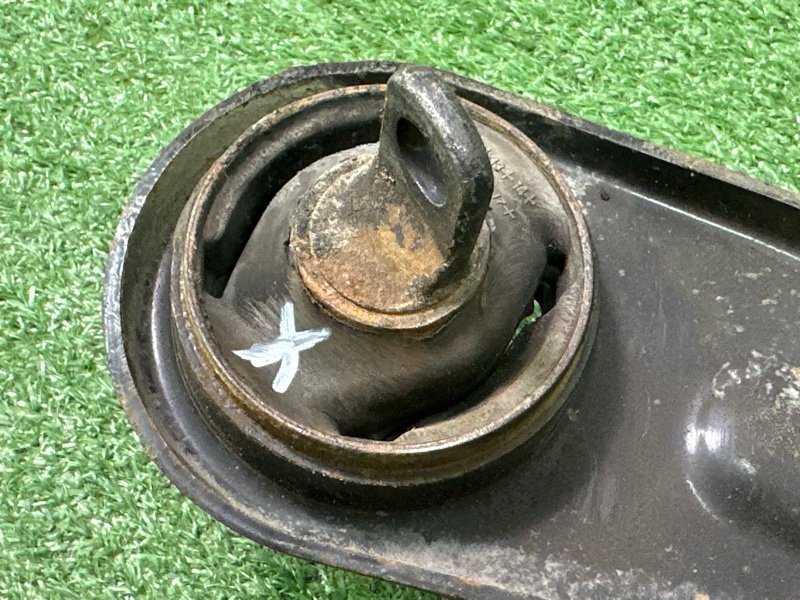 Рычаг подвески задний продольный Hyundai i30 2013