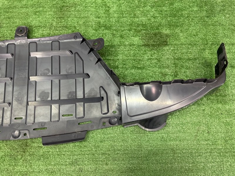 Пыльник бампера Hyundai i30 2013