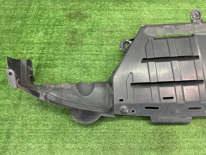 Пыльник бампера Hyundai i30 2013