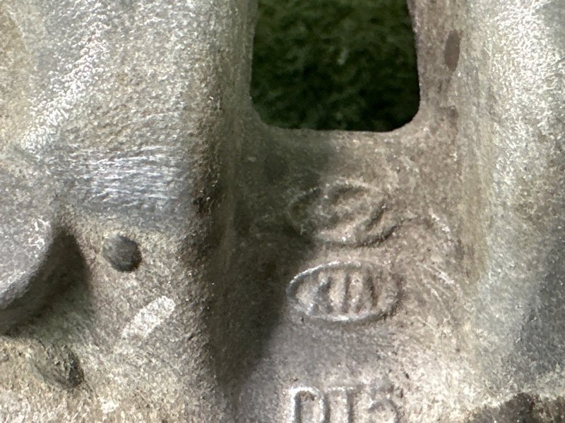 Суппорт тормозной Hyundai i30 2013