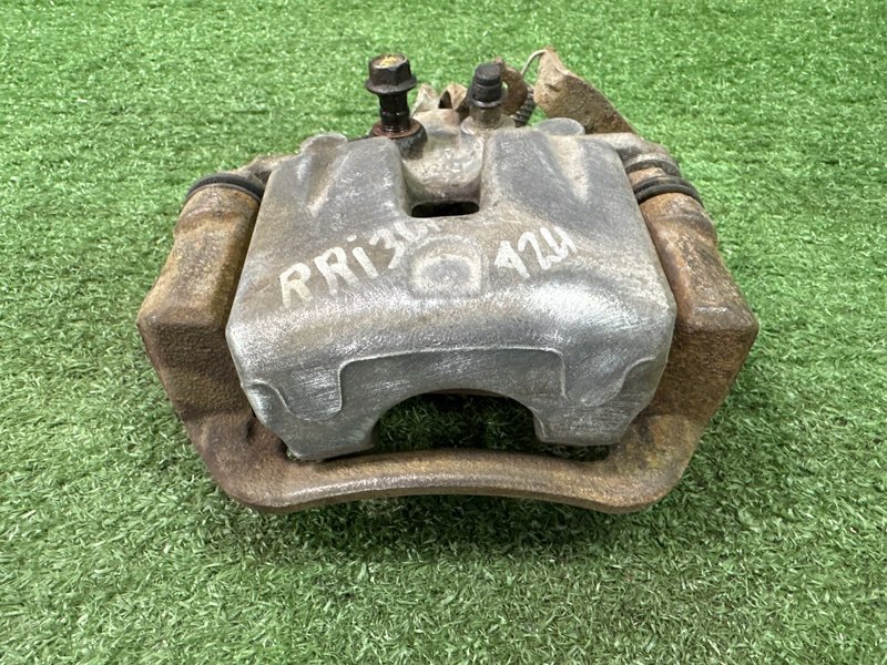 Суппорт тормозной Hyundai i30 2013