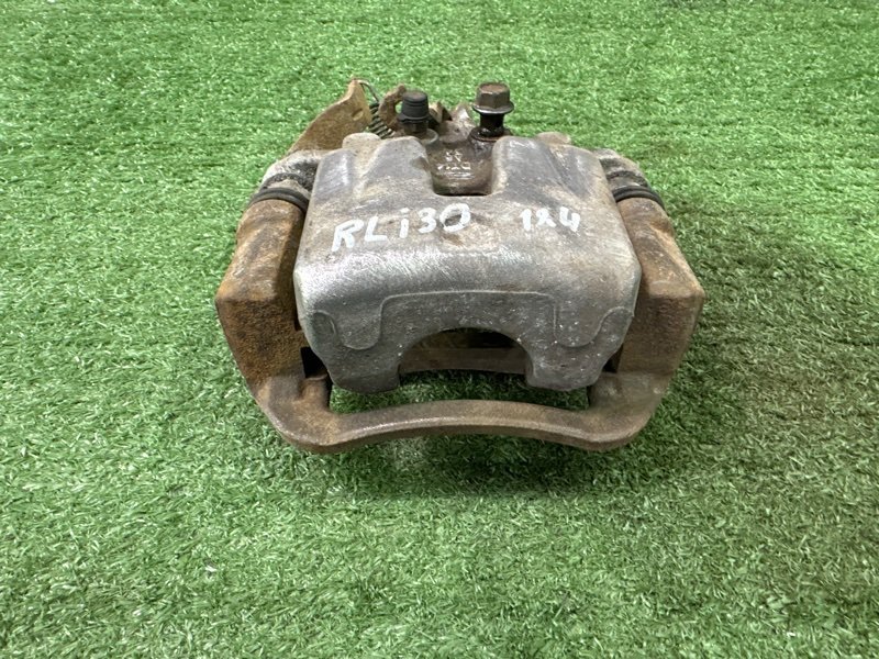 Суппорт тормозной Hyundai i30 2013