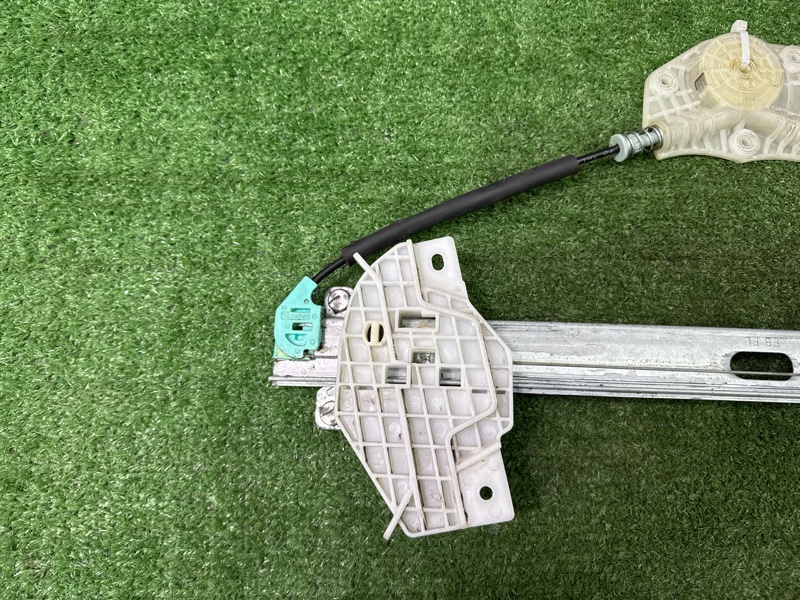 Механизм стеклоподъёмника Kia Rio 4 2018 FB