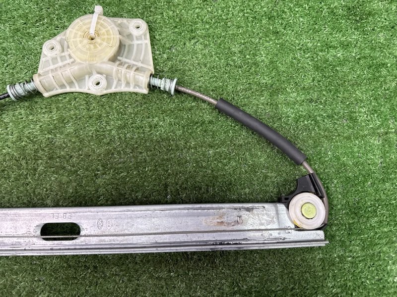 Механизм стеклоподъёмника Kia Rio 4 2018 FB