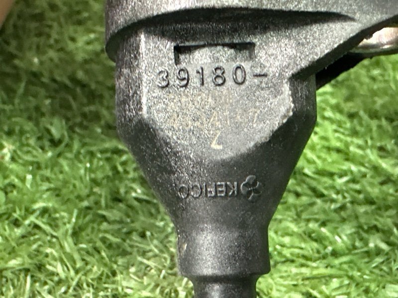 Датчик положения коленвала Hyundai i30 2013