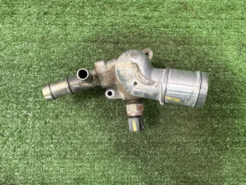 Корпус Фланец Тройник Термостата Hyundai i30 2013